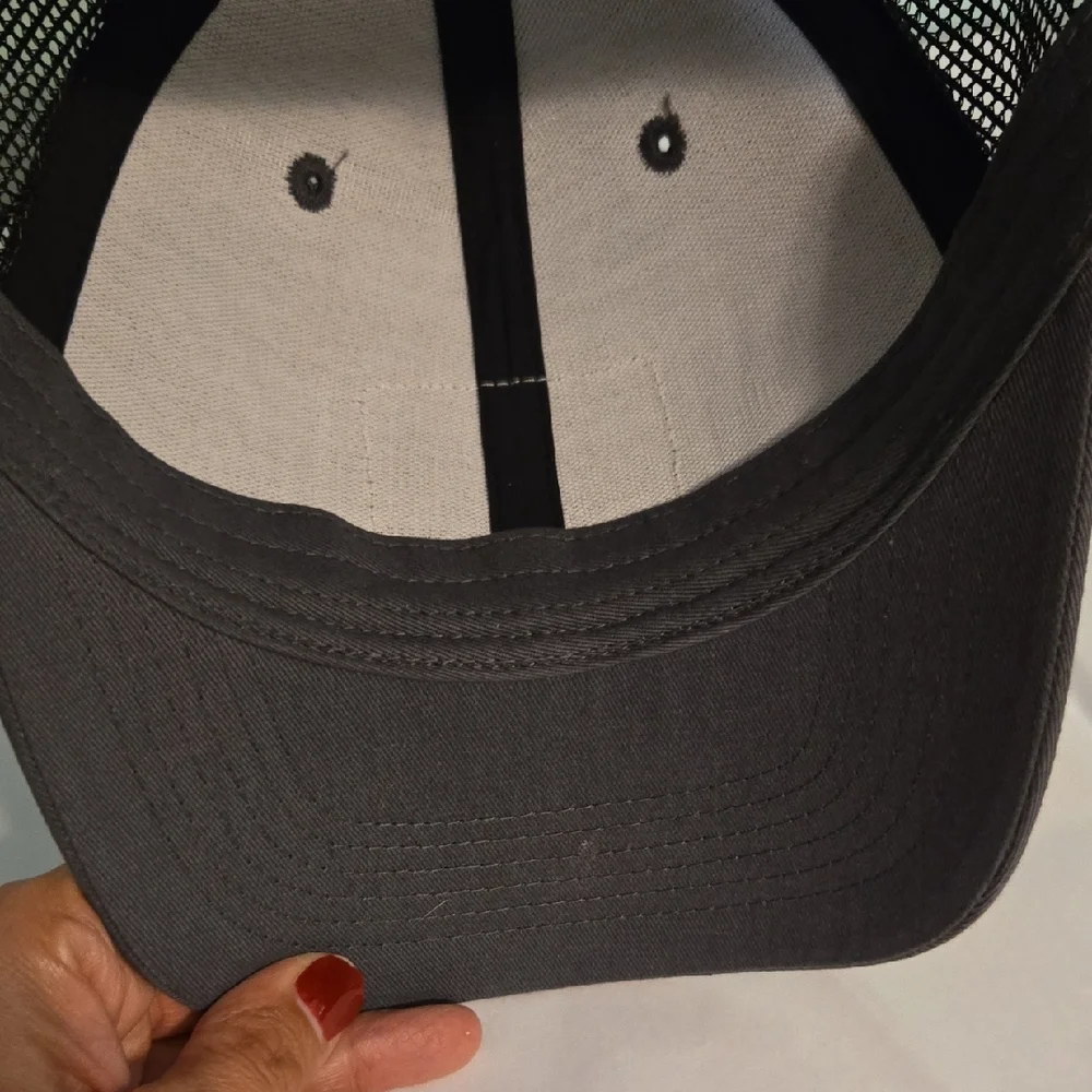 Charcoal Cap - Picture 4 of 4